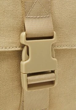 Pier One UNISEX - Tagesrucksack - Sand -ModePier 0025177efb294793b6e366b06562c6a4