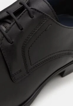 Pier One LEATHER - Schnürer - Black -ModePier 05811a4bfe5243e3bee15ff78978f3c0