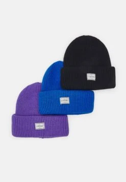 Pier One UNISEX 3 PACK - Mütze - Black/purple/blue 10 Pier One UNISEX 3 PACK - Mütze - Black/purple/blue -ModePier 0b1b30453aec40e6b92005295dd8054a 1