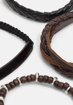 Pier One 5 PACK - Armband - Silver-coloured 8 Pier One 5 PACK - Armband - Silver-coloured -ModePier 0cc5c70ea86e4ffcbe05e2d3fc799769