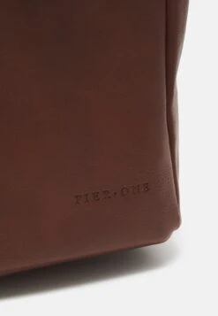 Pier One UNISEX - Tagesrucksack - Brown -ModePier 1012cc415348420b82d677737544eb24