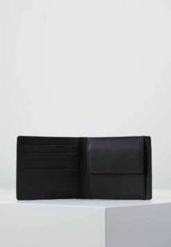 Pier One LEATHER - Geldbörse - Black 11 Pier One LEATHER - Geldbörse - Black -ModePier 1743941c2a844b56ac182f1fbe6e3d6a