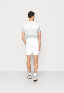 Pier One 2 PACK - Shorts - Black/white -ModePier 1fcb6130c71647a5aaaa98a03da3880f