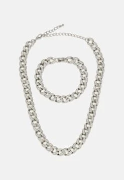 Pier One 2PACK SET - Halskette - Silver-coloured -ModePier 296a5f5eb3774a348421b2255ea9ade4