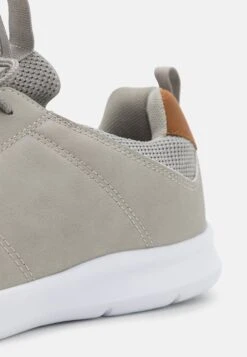 Pier One Sneaker Low - Light Grey -ModePier 352a51dd935a42d4b948d56413b28ca7