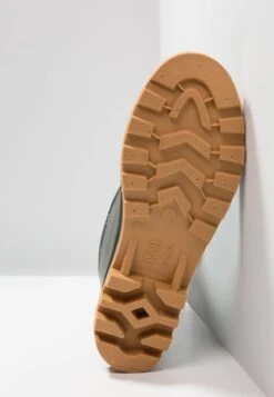 Pier One UNISEX - Gummistiefel - Green -ModePier 3db002d2c2c94b2c8f12e2610faa3a27