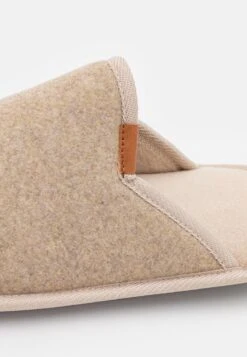 Pier One Hausschuh - Beige -ModePier 4bb8e183218649be8d160cd154643fa0