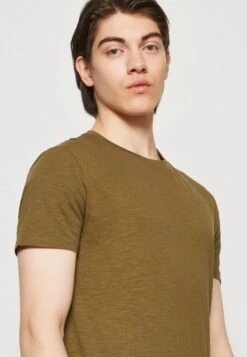 Pier One T-Shirt Basic - Black/light Blue/khaki/mint/beige -ModePier 54e4eb47d150489faf0f2a6348817fd5