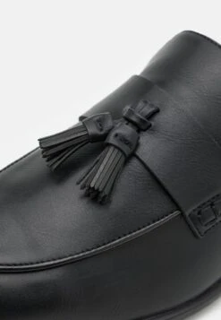 Pier One Slipper - Black -ModePier 57dfea32918941a9badf46187e5c3ab9