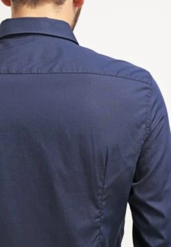 Pier One Hemd - Dark Blue/red -ModePier 58260f51a11d48a297f39f34988c6003