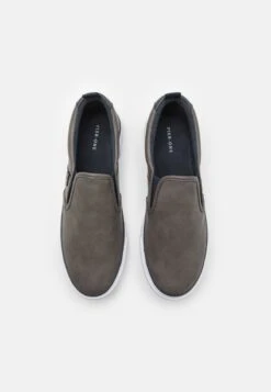 Pier One UNISEX - Sneaker Low - Grey -ModePier 5db018ad05094e649e5b236440456272