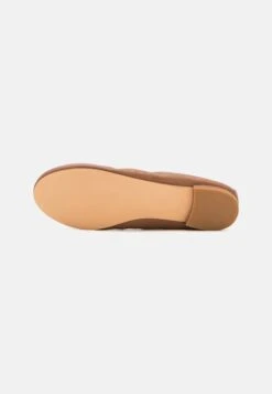 Pier One LEATHER - Klassischer Ballerina - Cognac 10 Pier One LEATHER - Klassischer Ballerina - Cognac -ModePier 6f124177768e46048432d45a11053277