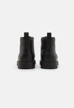 Pier One Schnürstiefelette - Black 8 Pier One Schnürstiefelette - Black -ModePier 88e83f64ed484a488ca9da1b018a922e