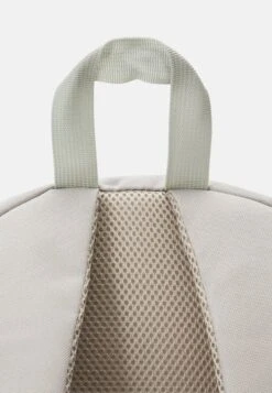 Pier One UNISEX - Tagesrucksack - Beige -ModePier 8e8f9a8b9f4446cc82b08f9c5a9d8ae9