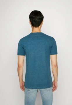 Pier One 5 PACK - T-Shirt Basic - Mottled Blue/light Green/off-white 8 Pier One 5 PACK - T-Shirt Basic - Mottled Blue/light Green/off-white -ModePier 92b3aeb6acd54c0096689803c138ac14