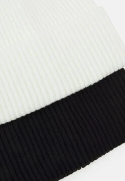 Pier One UNISEX 2 PACK - Mütze - Black/white 8 Pier One UNISEX 2 PACK - Mütze - Black/white -ModePier 93f660b00d0d40d788daffcd029cdafb