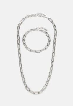 Pier One 6 PACK - Halskette - Silver-coloured -ModePier 9ca045e6c58a4906889aa4d1d912177a