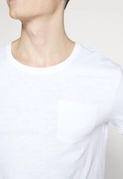 Pier One T-Shirt Basic - White -ModePier a63524296eb7468f8bac4e01312591ed