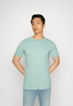Pier One 5 PACK - T-Shirt Basic - Mottled Blue/light Green/off-white 11 Pier One 5 PACK - T-Shirt Basic - Mottled Blue/light Green/off-white -ModePier a860309a8a4e4663bcbed72cc86372f3