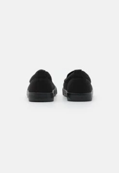 Pier One UNISEX - Slipper - Black 8 Pier One UNISEX - Slipper - Black -ModePier b3086ad5a87545b591af413b2e38fb22