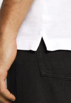 Pier One 2 PACK - Poloshirt - White/black -ModePier b4c1c454fc3f4bc8a30e47a738a048f0