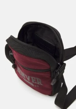 Pier One Umhängetasche - Dark Red -ModePier bdbcce6e2c2c40959a79faab831c30aa