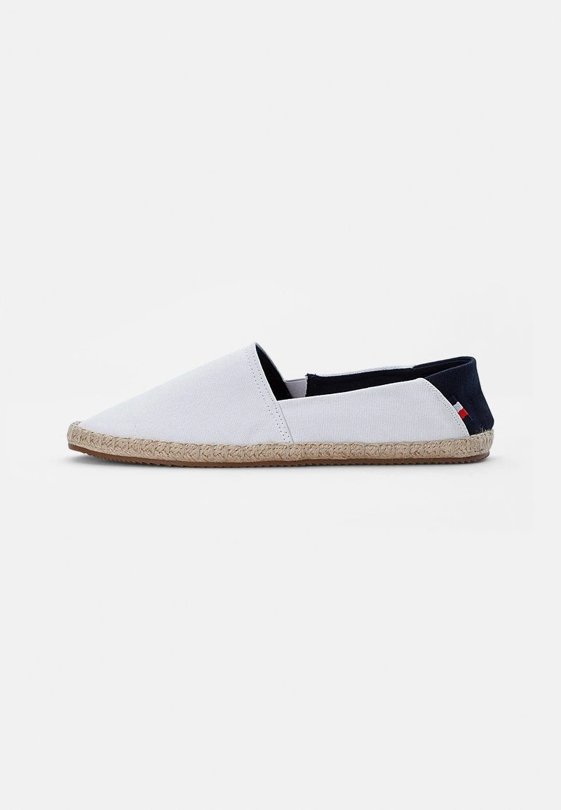 Pier One Espadrille - White - Dark Blue 1 Pier One Espadrille - White - Dark Blue