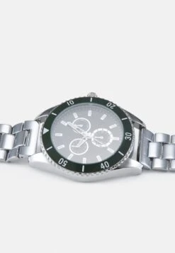 Pier One UNISEX - Uhr - Silver-coloured/green -ModePier cd939269d4a648bcae4e5d43b23c8847