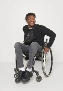 Pier One Jeans Straight Leg - Grey Denim -ModePier d68e27744b6d4606b039de4932177e16