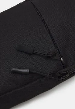 Pier One Gürteltasche - Black -ModePier dab56f0d9f6a4e8f95ff10ff87072d05