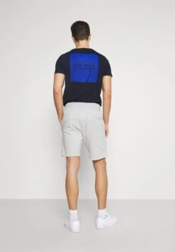 Pier One 2 PACK - Shorts - Mottled Light Grey/dark Blue -ModePier e60f7b3fdabf4ebdaf4ab507e95d2596