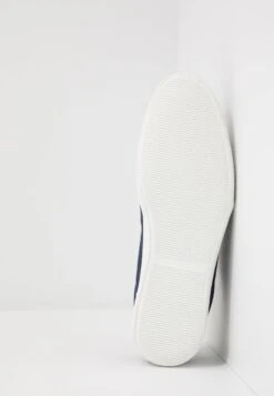 Pier One UNISEX - Sneaker Low - Dark Blue -ModePier e752f9ad01314be7869db9ae10f02a5b