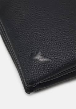 Pier One Umhängetasche - Black -ModePier eb8fd87f38634018b6d597212e9222c6