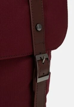 Pier One UNISEX - Tagesrucksack - Bordeaux 9 Pier One UNISEX - Tagesrucksack - Bordeaux -ModePier edf7b0db4a184ebba8c9f41a63dc0194
