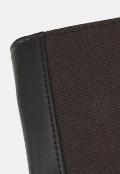 Pier One Geldbörse - Black -ModePier f69ce714c77542f983324f2456779ecc