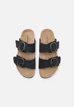 Pier One LEATHER - Pantolette Flach - Black -ModePier f762b063845c4843883c27c4f0d2172d