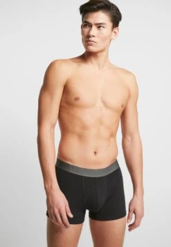 Pier One 7 PACK - Panties - Black 11 Pier One 7 PACK - Panties - Black -ModePier f940b16a66614bfbb3d6b38db61b8db4 1