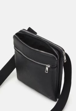 Pier One Umhängetasche - Black -ModePier f9bb958993764e698024730ddb4191e3