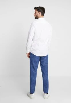 Pier One 2 PACK - Businesshemd - White -ModePier fe3882eaf28b48838ea76cbb4b0ad904